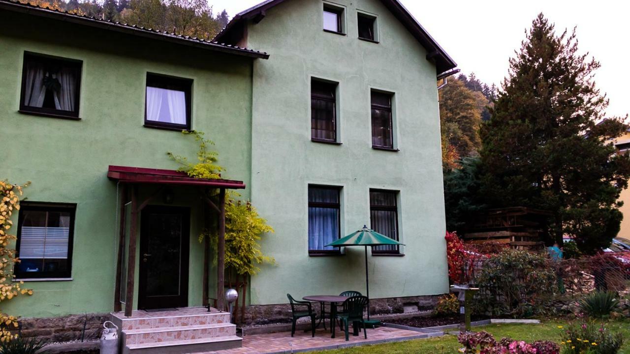 Ferienwohnung Sorgatz ケーニッヒスシュタイン・アン・デ・エルベ エクステリア 写真